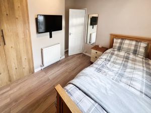 Bedroom - click for photo gallery